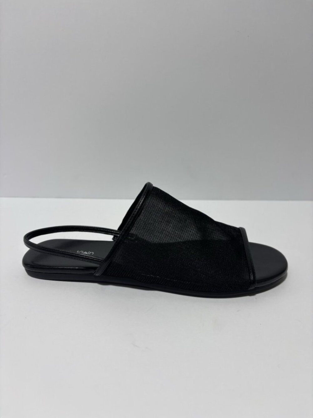 Calvin Klein Women’s Gaven, Black Slingback Sandals, Size 7 M